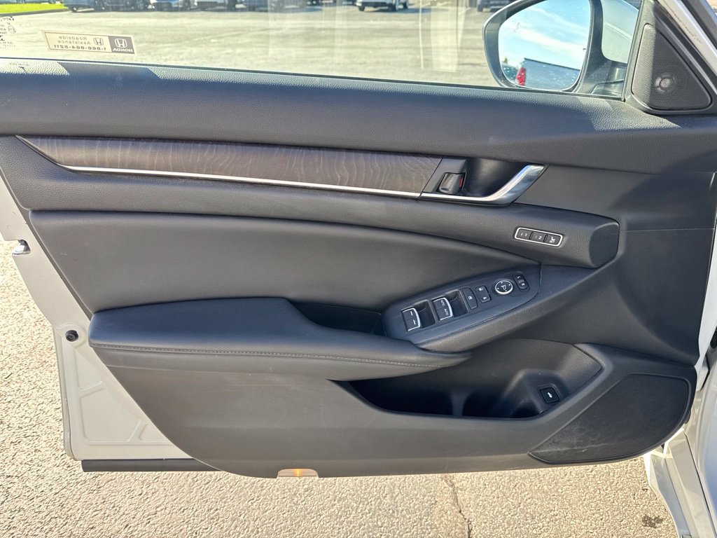 Used 2021 Honda Accord EX-L image 28