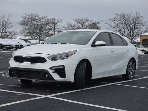 Used 2019 Kia Forte S w/ S Premium Package image 9
