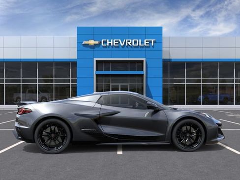 New 2027 Chevrolet Corvette Grand Sport w/ Z52 Sport Performance Package RWD image 5