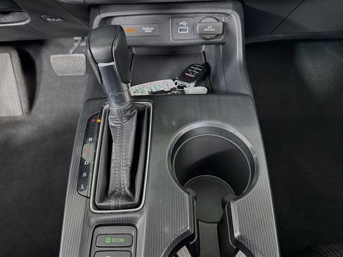 Certified 2023 Honda Civic EX image 18