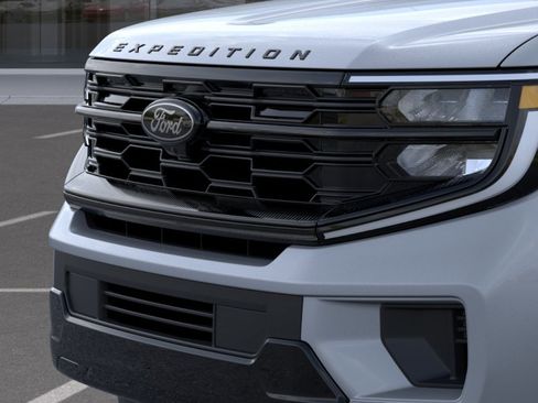 New 2026 Ford Expedition Max Platinum AWD/4WD image 17