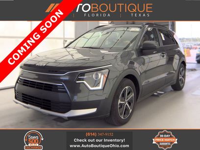 Used 2025 Kia Niro LX