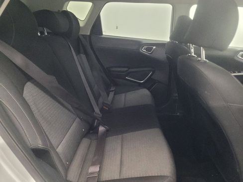 Used 2020 Kia Soul S FWD image 19