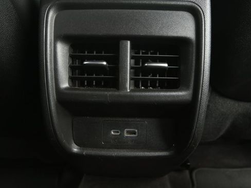 Used 2024 Cadillac XT4 Premium Luxury image 29