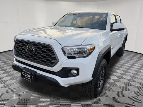 Used 2023 Toyota Tacoma TRD Off-Road AWD/4WD image 3