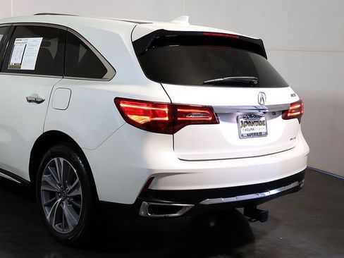 Used 2017 Acura MDX SH-AWD w/ Technology Package image 11