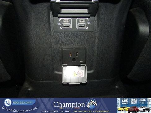 Used 2021 Jeep Wrangler Unlimited Rubicon AWD/4WD image 19