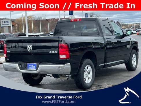 Used 2024 RAM 1500 Classic SLT AWD/4WD image 9