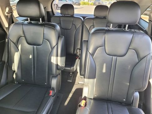 Used 2025 Kia Sorento EX AWD/4WD image 12