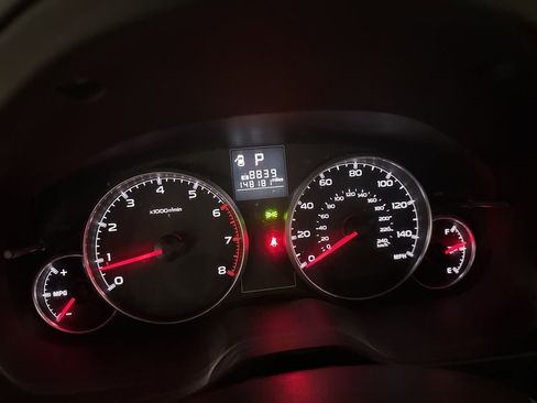 Used 2013 Subaru Legacy 2.5i Premium w/ All-Weather Pkg image 10