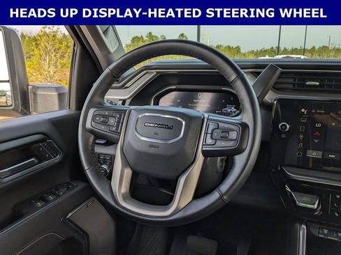 Used 2024 GMC Sierra 2500 Denali w/ Denali Reserve Package image 18