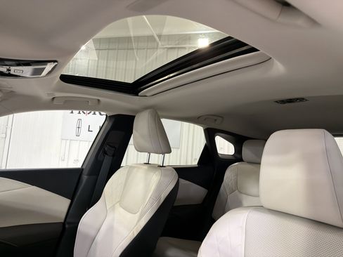 Used 2023 Lexus RX 350 Premium w/ Accessory Package (Z1) FWD image 14