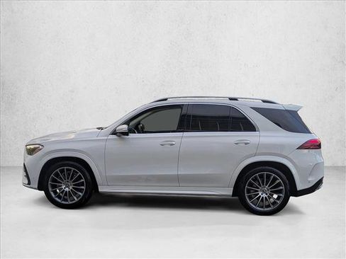 Used 2024 Mercedes-Benz GLE 350 4MATIC image 9