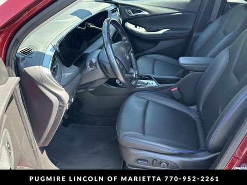 Used 2025 Buick Encore GX Sport Touring w/ Experience Buick Package FWD image 9