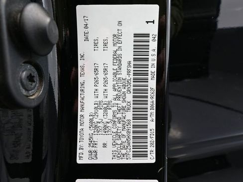 Used 2017 Toyota Tacoma TRD Sport w/ Tow Package image 49