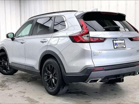 Certified 2025 Honda CR-V Sport image 11