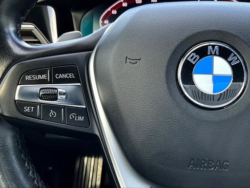 Used 2019 BMW 330i Sedan w/ Premium Package image 19