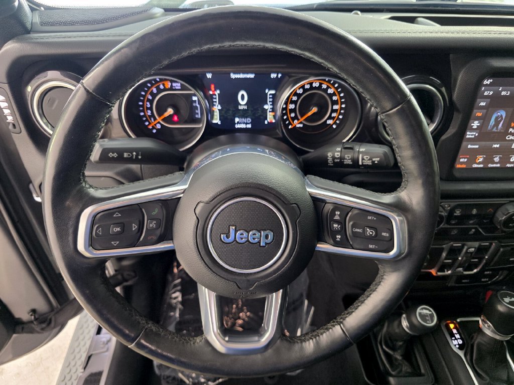 Used 2021 Jeep Wrangler Unlimited Sahara AWD/4WD image 17