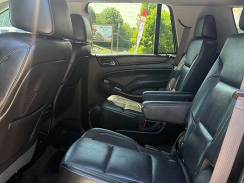 Used 2015 GMC Yukon SLT w/ Open Road Package AWD/4WD image 13