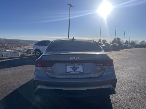 Used 2023 Kia Forte GT-Line w/ GT-Line Premium Package image 6