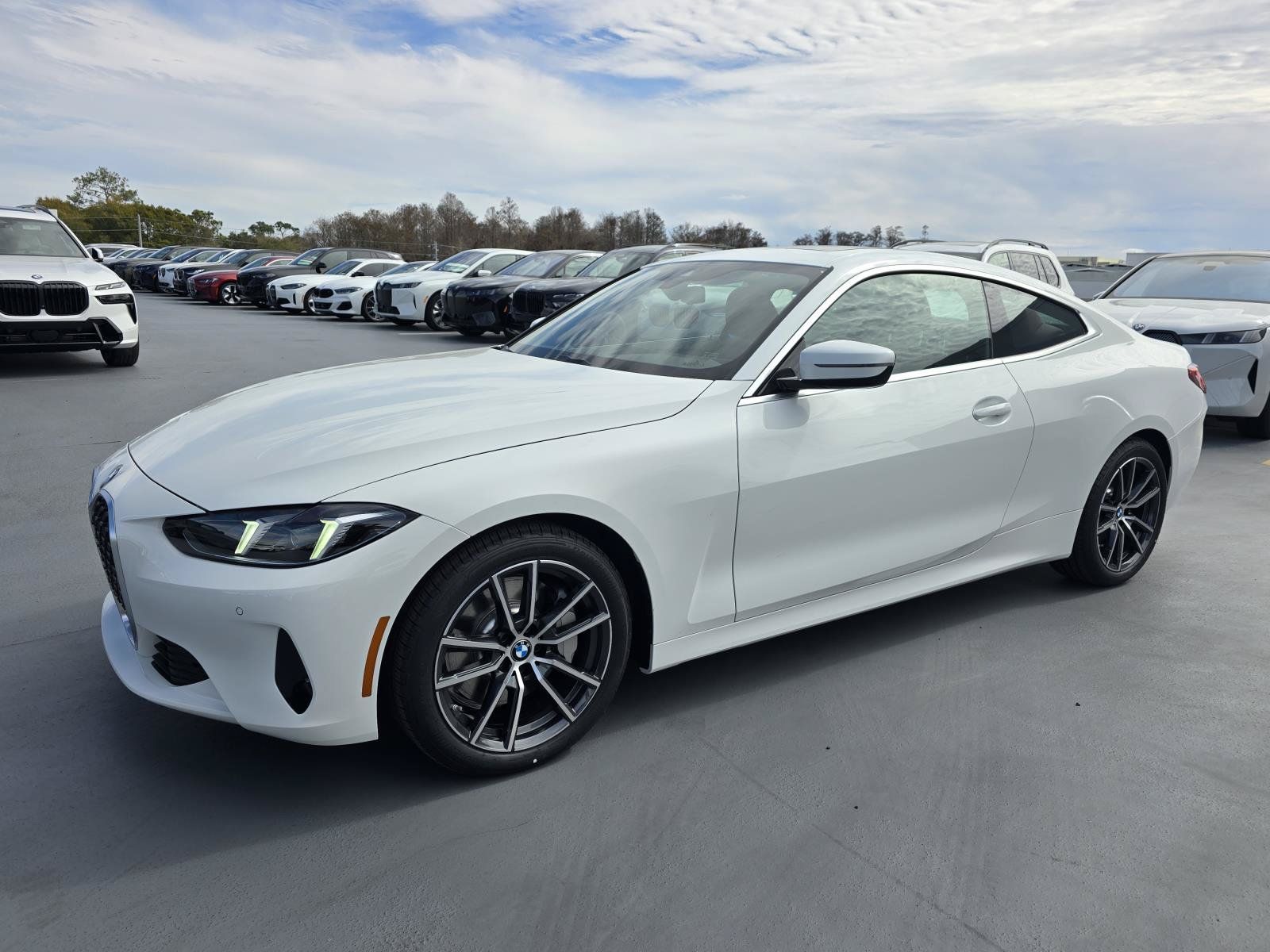 New 2026 BMW 430i Coupe w/ Convenience Package RWD image 6