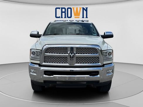 Used 2018 RAM 2500 Laramie w/ Snow Chief Group AWD/4WD image 8