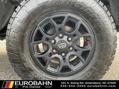 Used 2021 Toyota Tacoma SR5 image 33