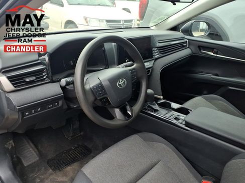 Used 2025 Toyota Camry LE FWD image 2