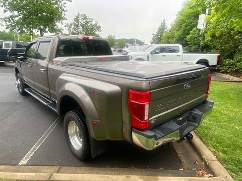 Used 2022 Ford F350 Lariat w/ Lariat Ultimate Package AWD/4WD image 32