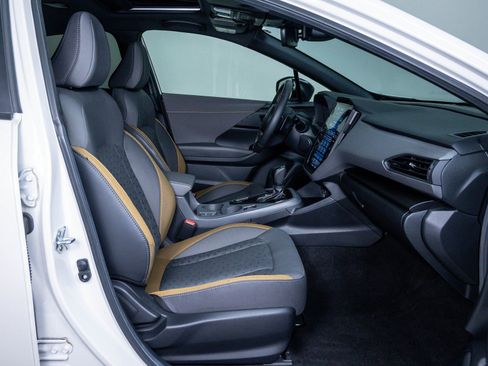 Used 2024 Subaru Crosstrek 2.5i Sport w/ Crosstrek Mirror Package image 8