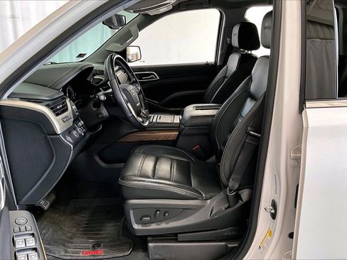Used 2020 GMC Yukon Denali image 15