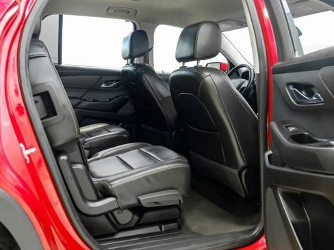 Used 2020 Chevrolet Traverse RS FWD image 47