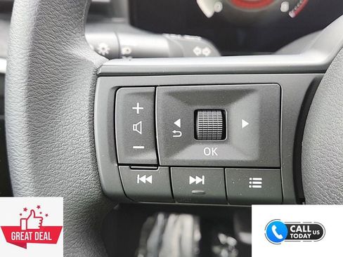 New 2025 Nissan Kicks SV image 10