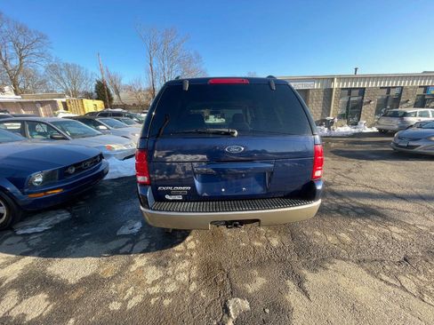 Used 2004 Ford Explorer Eddie Bauer image 7