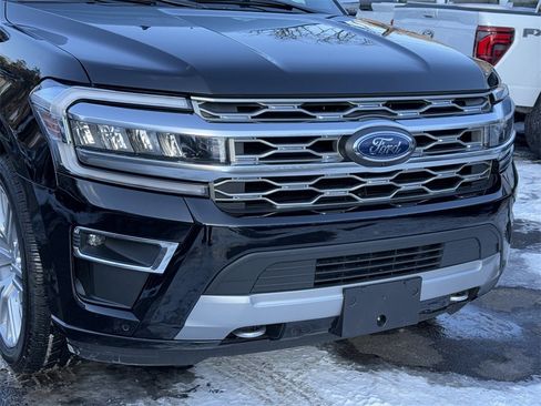 Used 2024 Ford Expedition Platinum image 15