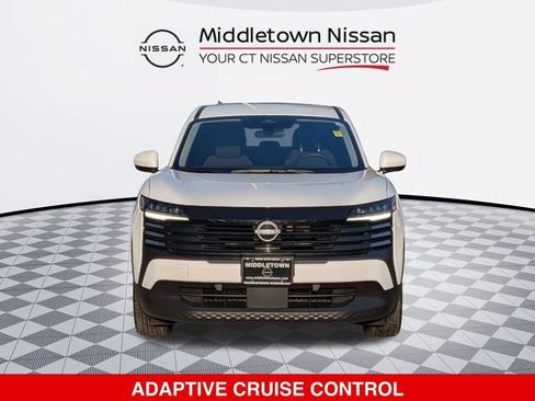 Certified 2025 Nissan Kicks SV AWD/4WD image 9