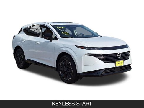 New 2026 Nissan Murano Platinum w/ Cargo Package AWD/4WD image 2