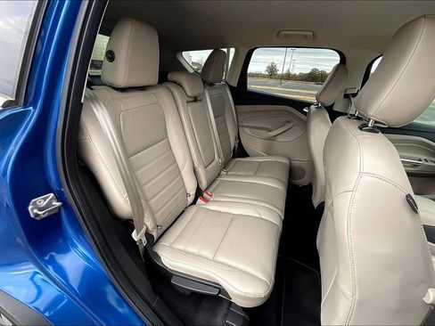 Used 2018 Ford Escape SEL image 16