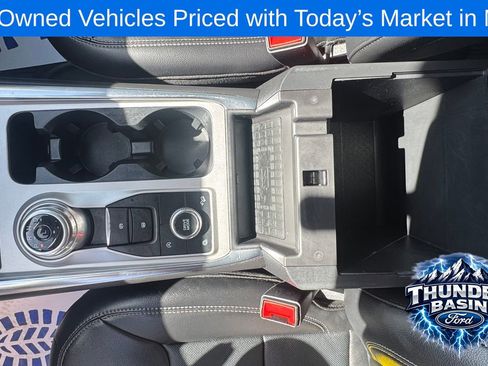 Used 2023 Ford Explorer Limited w/ Limited Technology Package AWD/4WD image 19