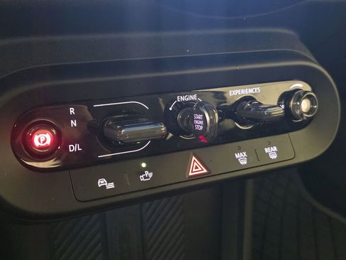 Certified 2025 MINI Cooper S image 24