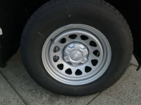 New 2026 Chevrolet Silverado 1500 W/T image 14