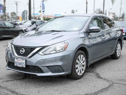 Used 2019 Nissan Sentra S image 3