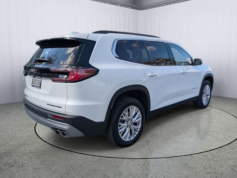 Certified 2024 GMC Acadia Elevation image 3