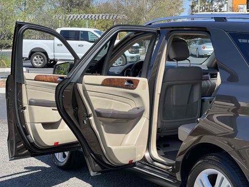 Used 2013 Mercedes-Benz ML 350 2WD image 50
