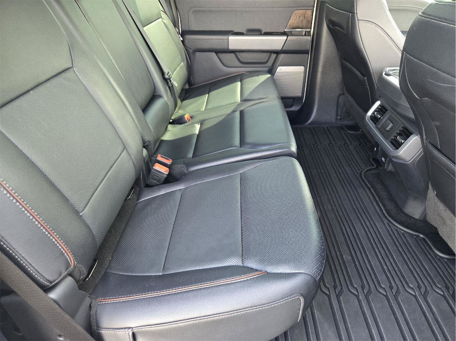 Used 2022 Ford F150 Lariat w/ Equipment Group 501A Mid AWD/4WD image 30