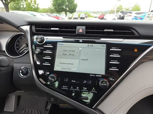 Used 2018 Toyota Camry XLE w/ Audio Package FWD image 33