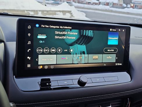 Certified 2025 Nissan Rogue SL w/ Tech Package image 19