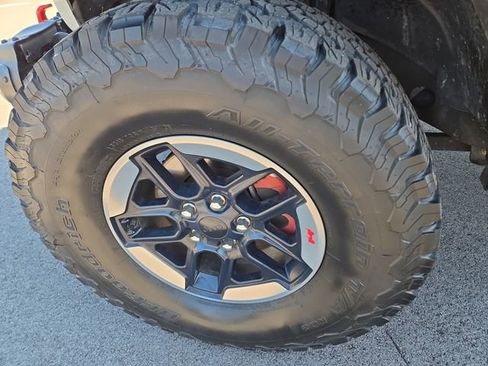 Used 2019 Jeep Wrangler Unlimited Rubicon AWD/4WD image 30