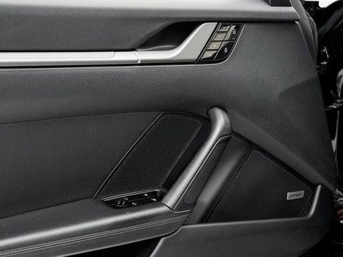 Certified 2020 Porsche 911 Carrera image 8