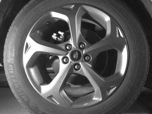 Used 2024 Ford Escape ST-Line FWD image 15